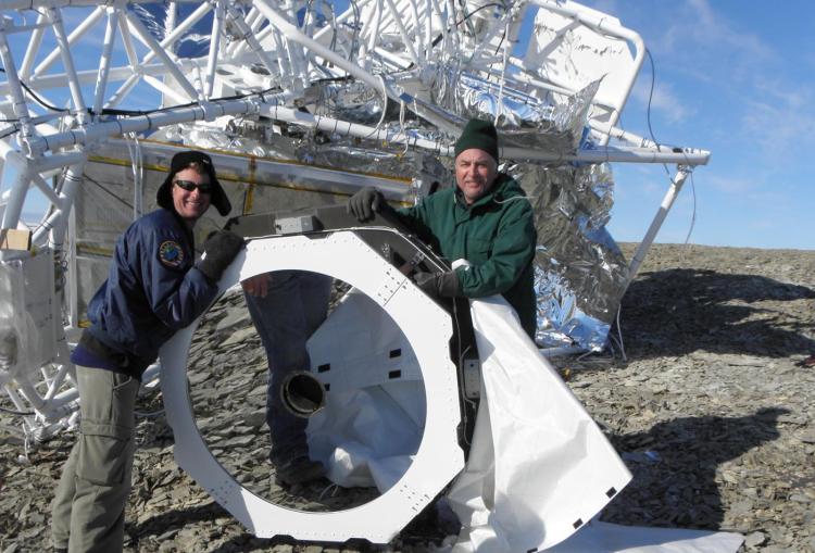 2009: The Sunrise gondola and telescope landed on Somerset Island, an unpopulated island not too far away from Resolute Bay, a small air base. From there, the recovery operation was started and gondola, telescope, instruments and the data disks were successfully recovered.